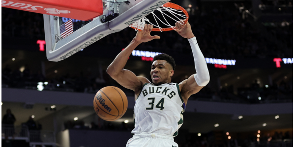 Giannis Antetokounmpon kyvyt ovat ylittäneet täysin James Hardenin
